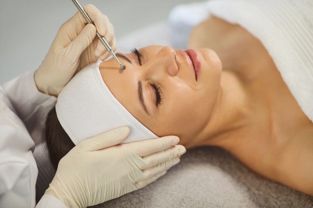 Deep Cleansing Facial | Dr Hala London